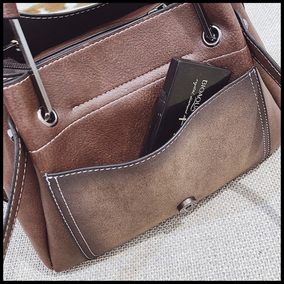 #NEW TURIN Crossbody B - Picture 4 of 7